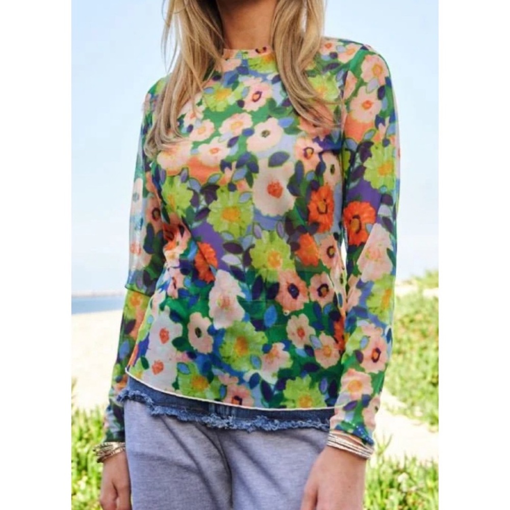 Davi & Dani Flower Printed Mesh Round Neck Long Sleeve Top